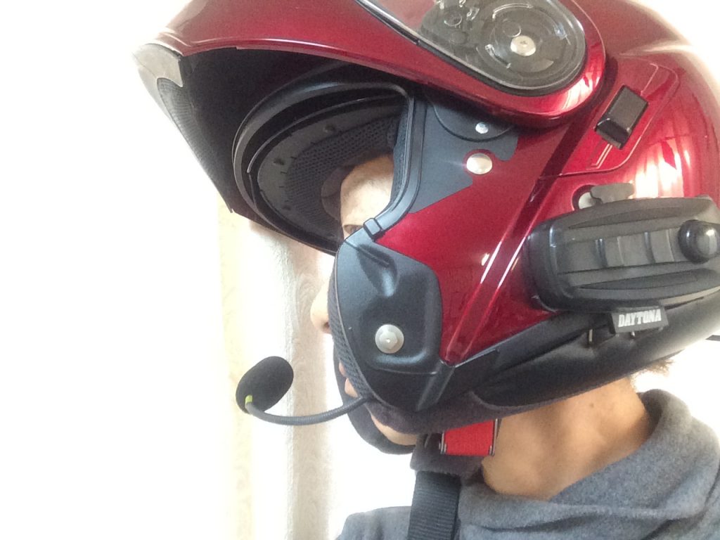 ツーリングが10倍楽しい！ バイク用インカム デイトナ